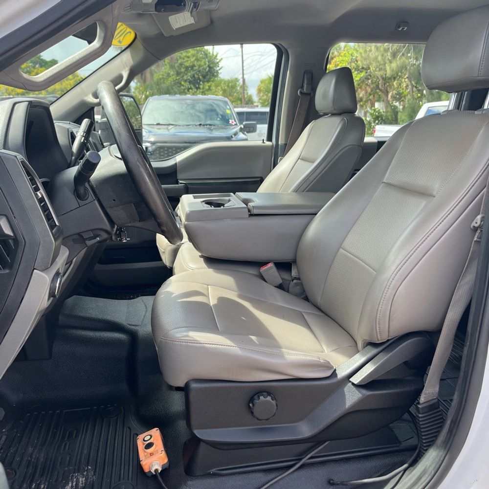 2019 Ford Commercial CA60-84 CREW CAB  4X2 6.7L