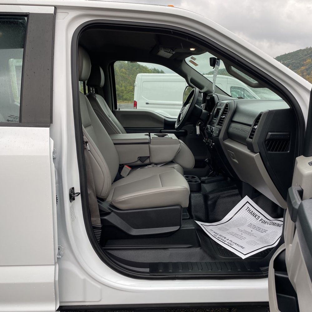 2019 Ford Commercial CA60-84 CREW CAB  4X4 6.8L