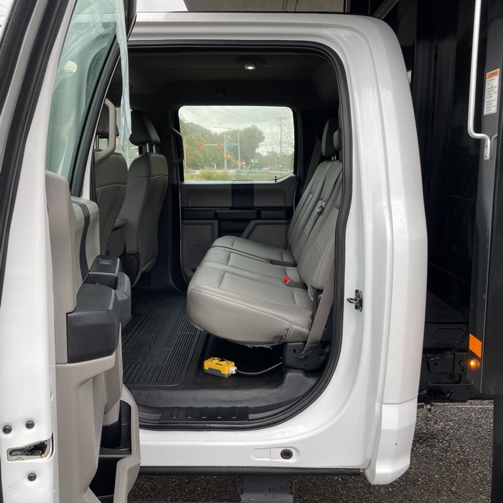 2019 Ford Commercial CA60-84 CREW CAB  4X4 6.8L