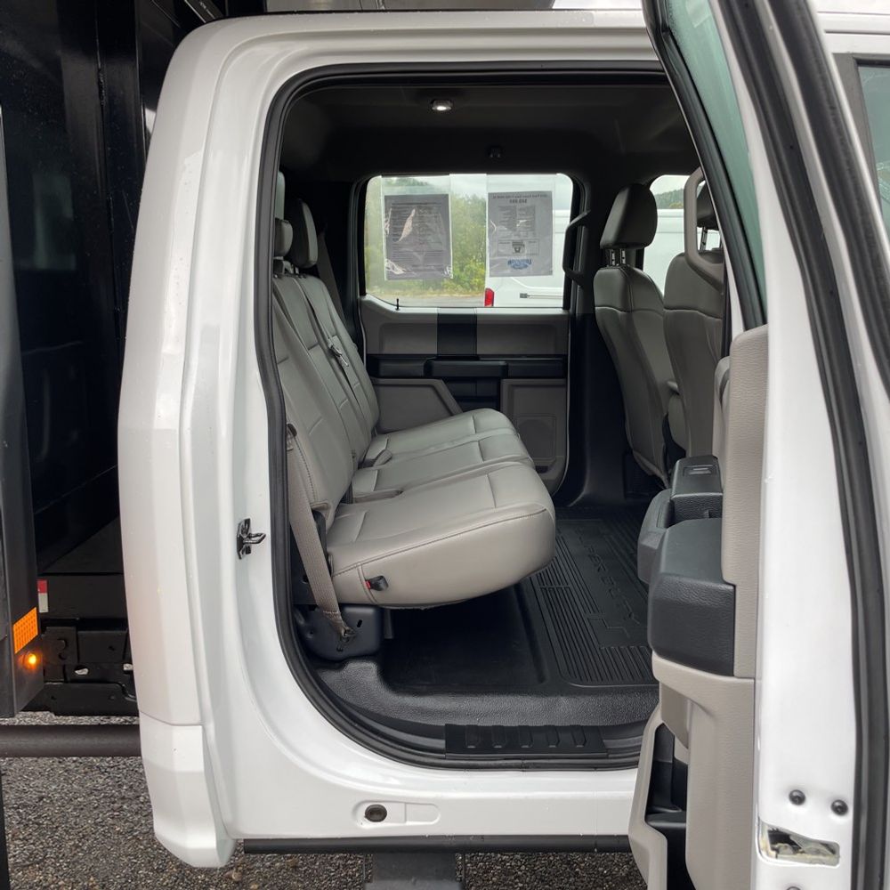 2019 Ford Commercial CA60-84 CREW CAB  4X4 6.8L