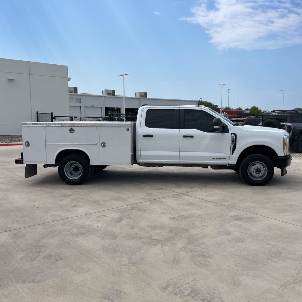 2024 Ford F-350 Super Duty XL