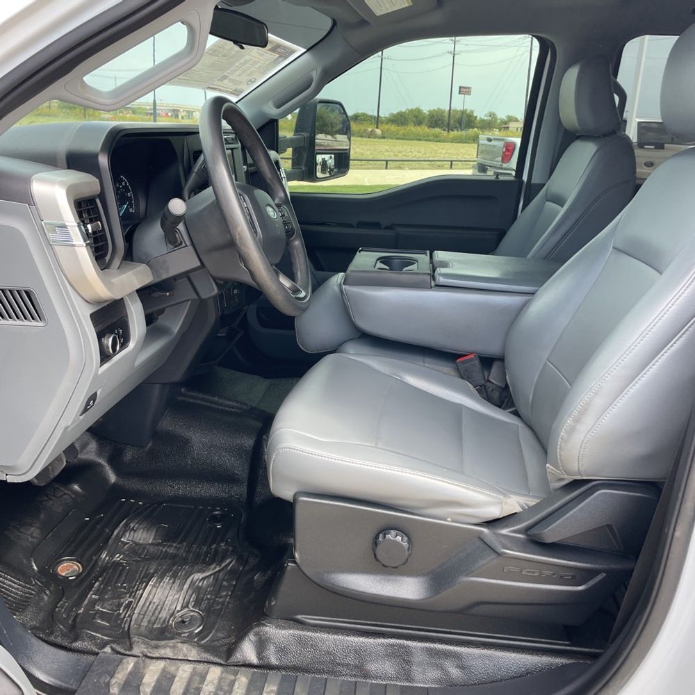 2024 Ford F-350 Super Duty XL