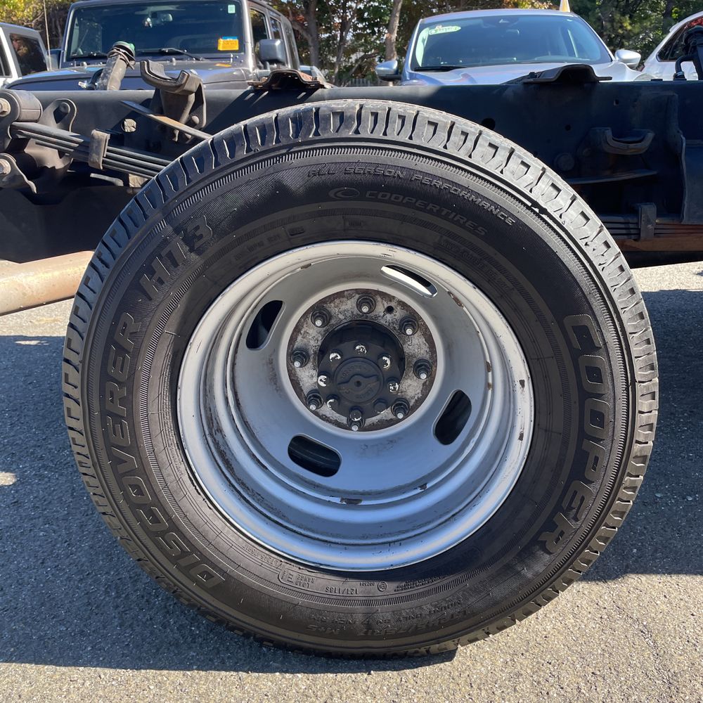 2023 Ford S/D C/C F350 XL