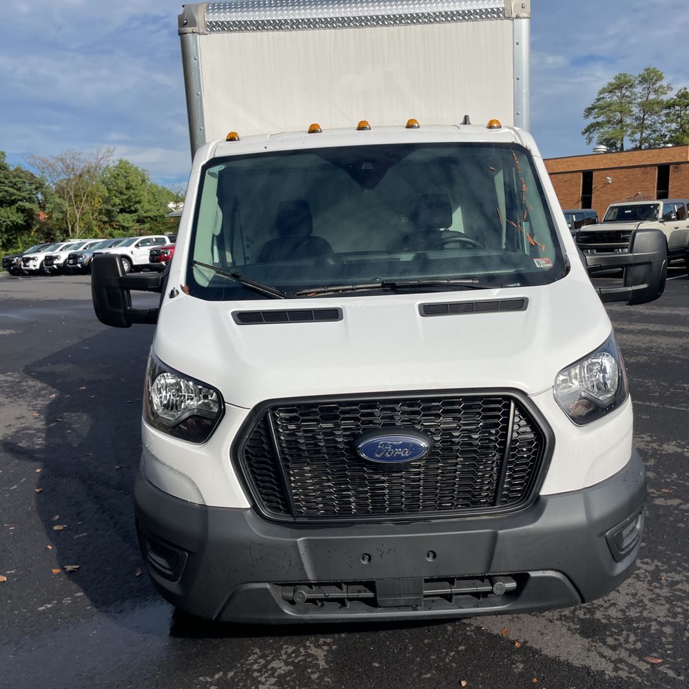 2023 Ford Transit Commercial 250 Cutwy AWD SRW 156WB