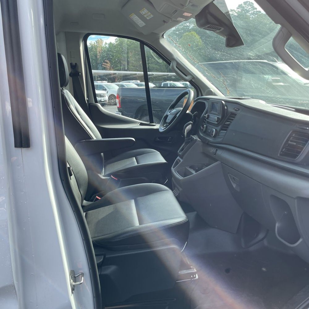 2023 Ford Transit Commercial 250 Cutwy AWD SRW 156WB