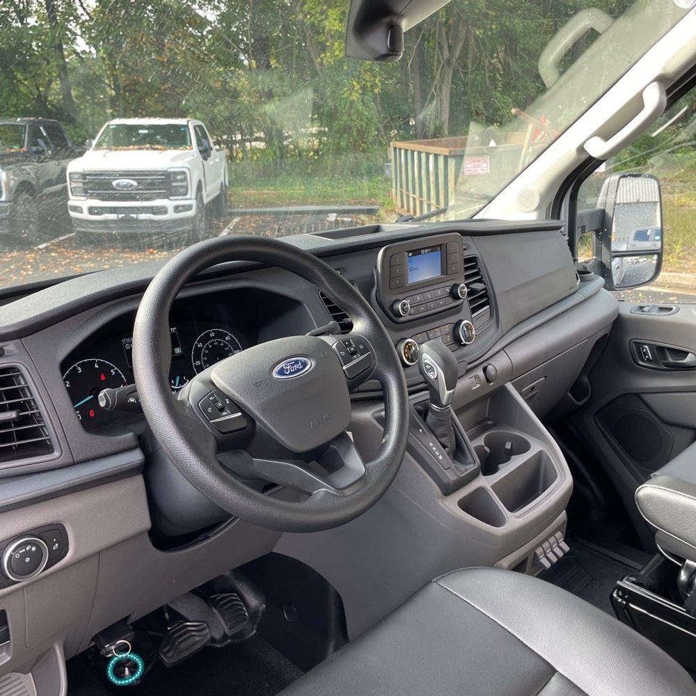 2023 Ford Transit Commercial 250 Cutwy AWD SRW 156WB