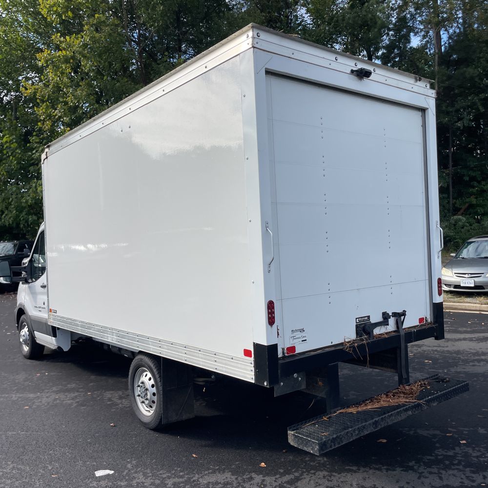 2023 Ford Transit Commercial 250 Cutwy AWD SRW 156WB