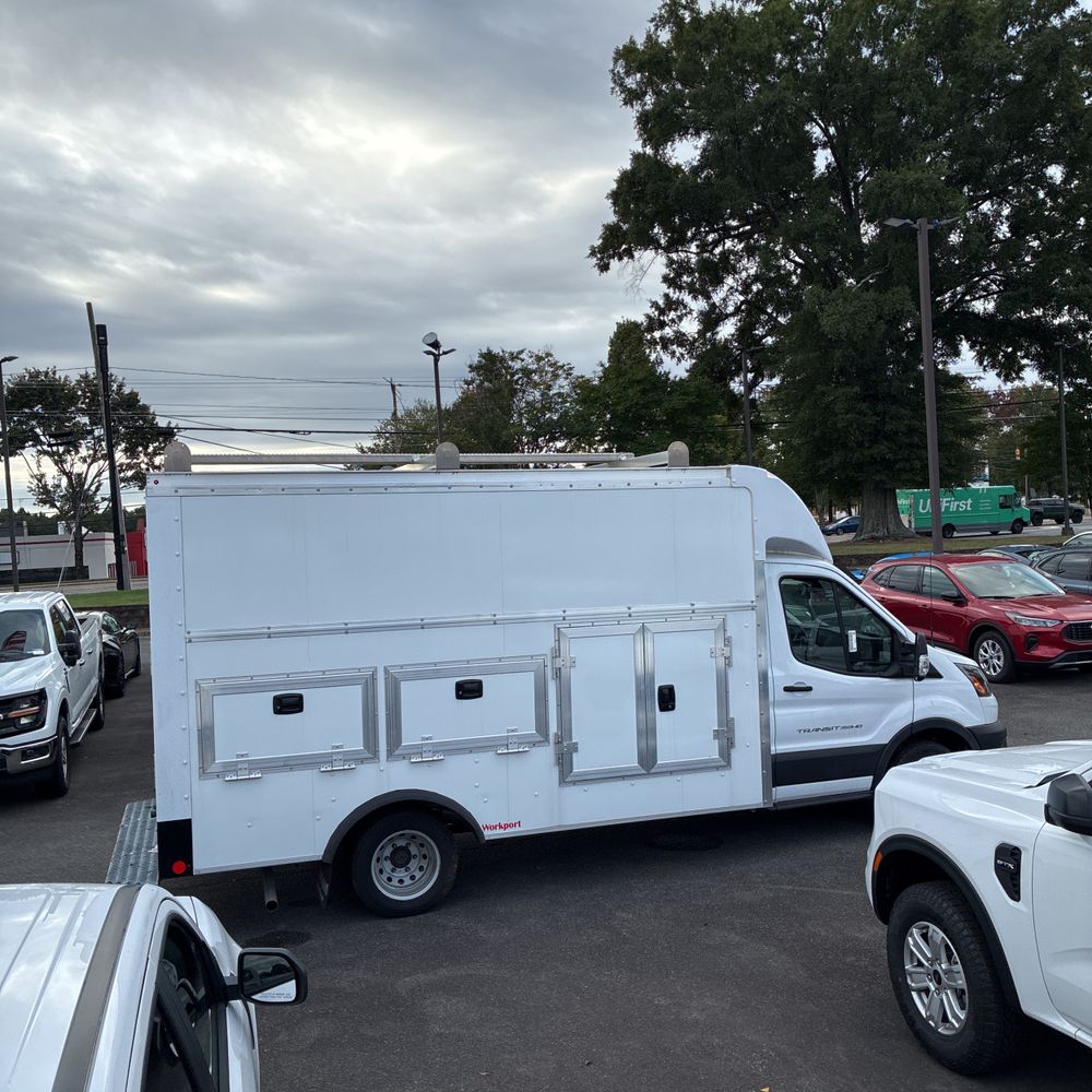 2023 Ford Transit Commercial 350 HD