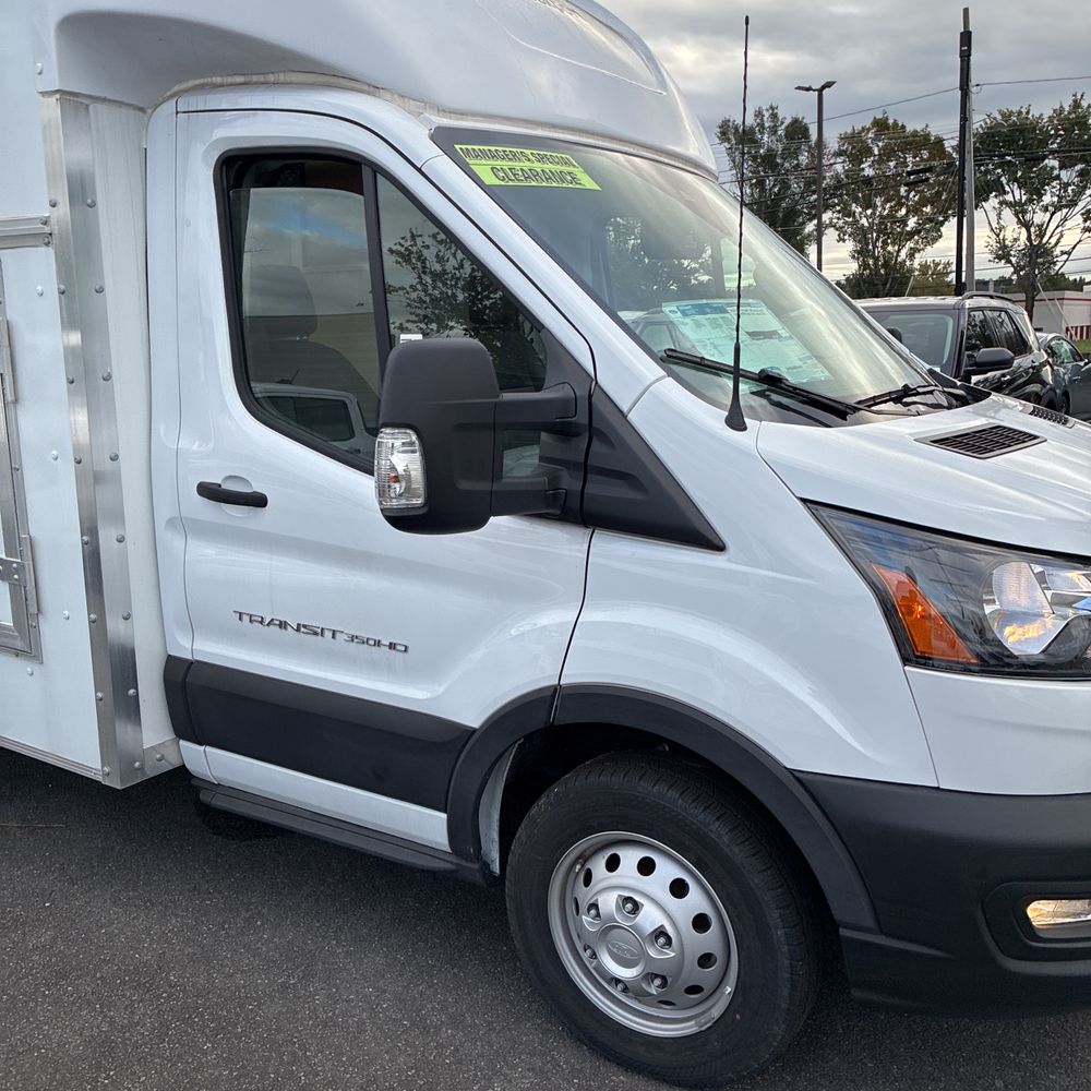 2023 Ford Transit Commercial 350 HD