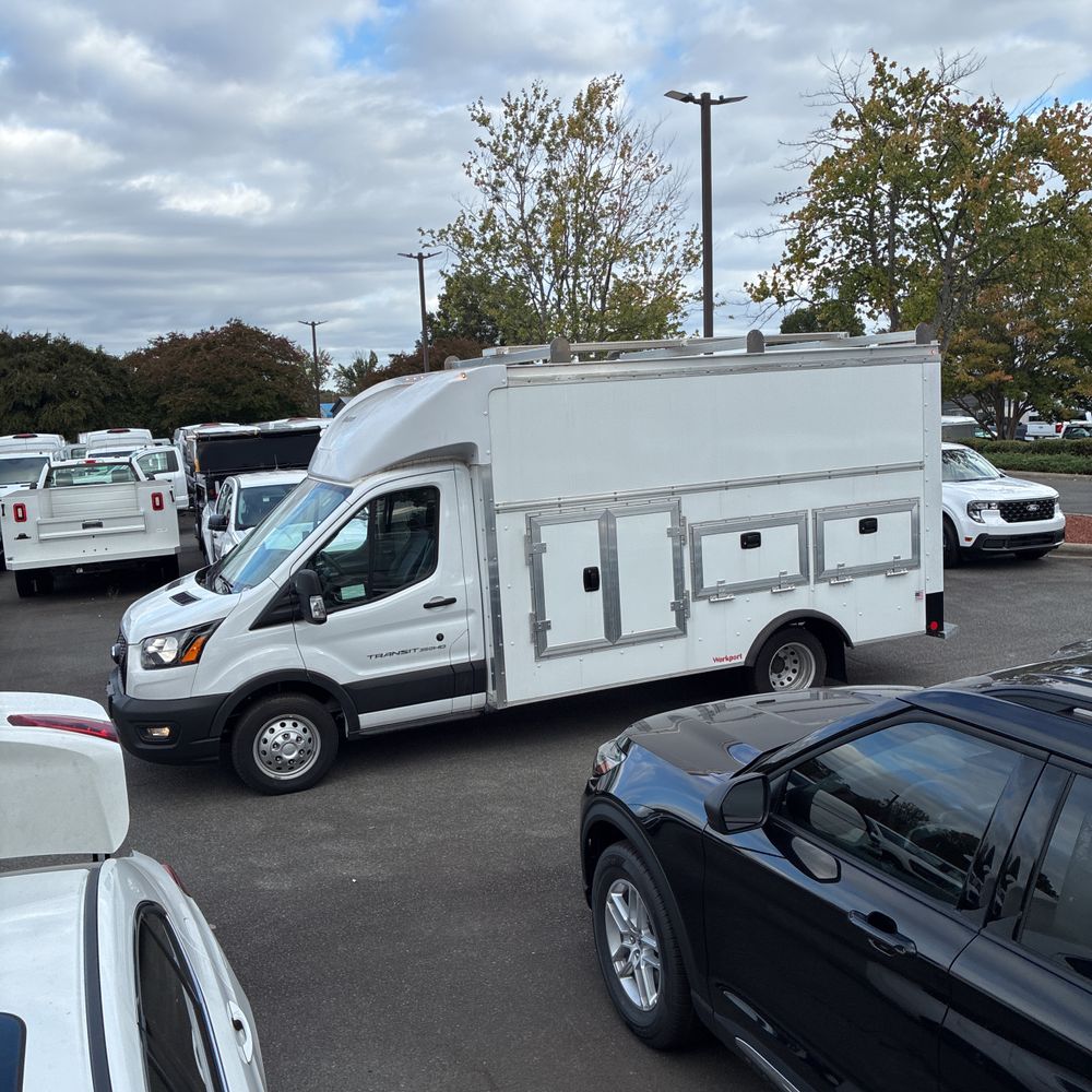 2023 Ford Transit Commercial 350 HD