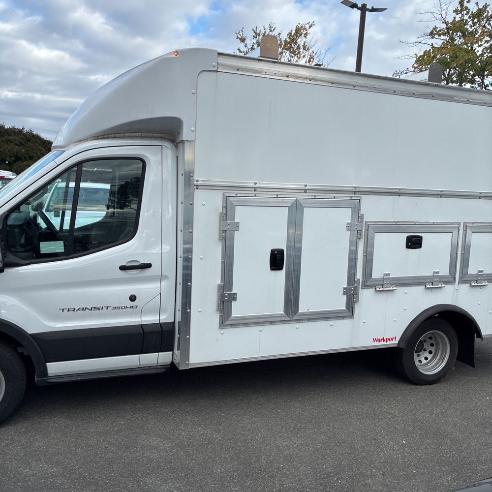 2023 Ford Transit Commercial 350 HD