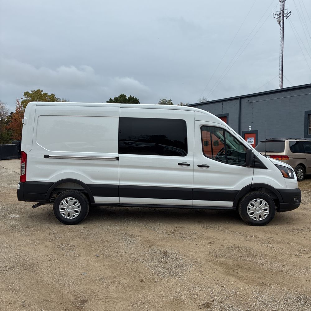 2025 Ford Transit 250