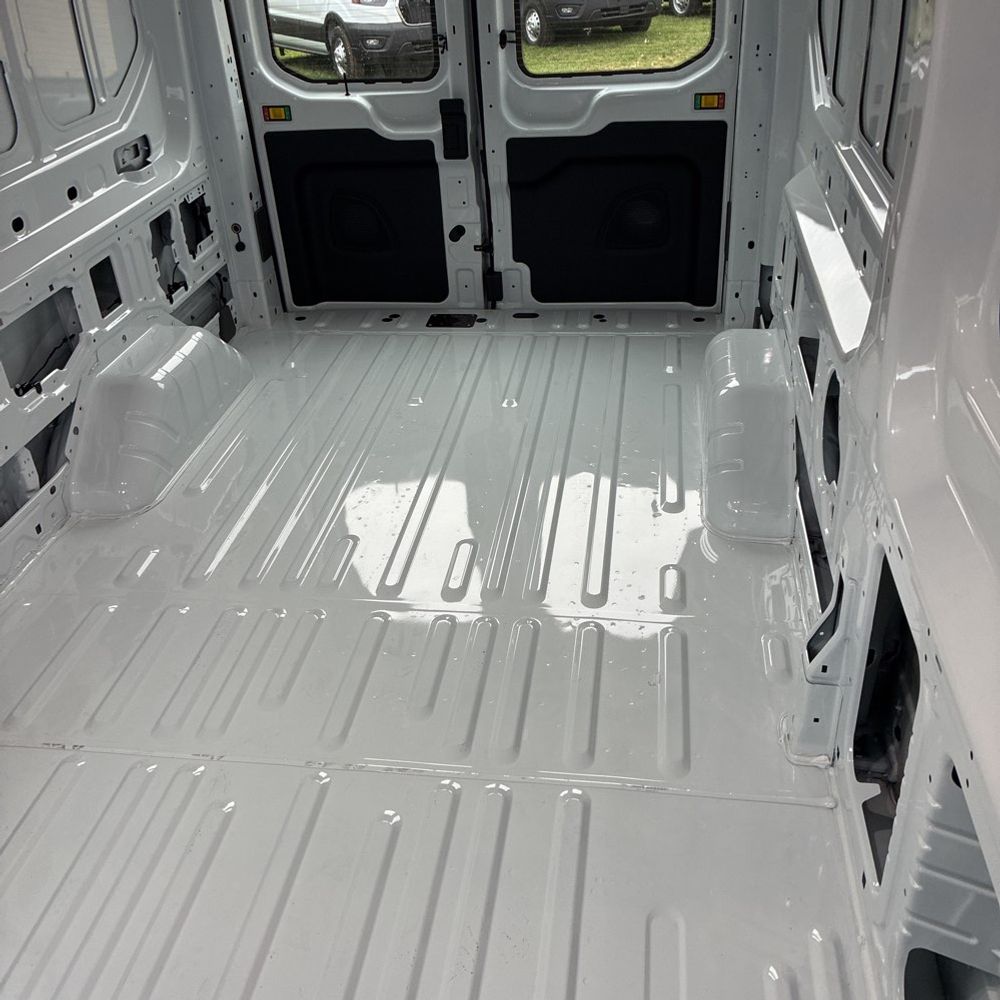 2025 Ford Transit 250