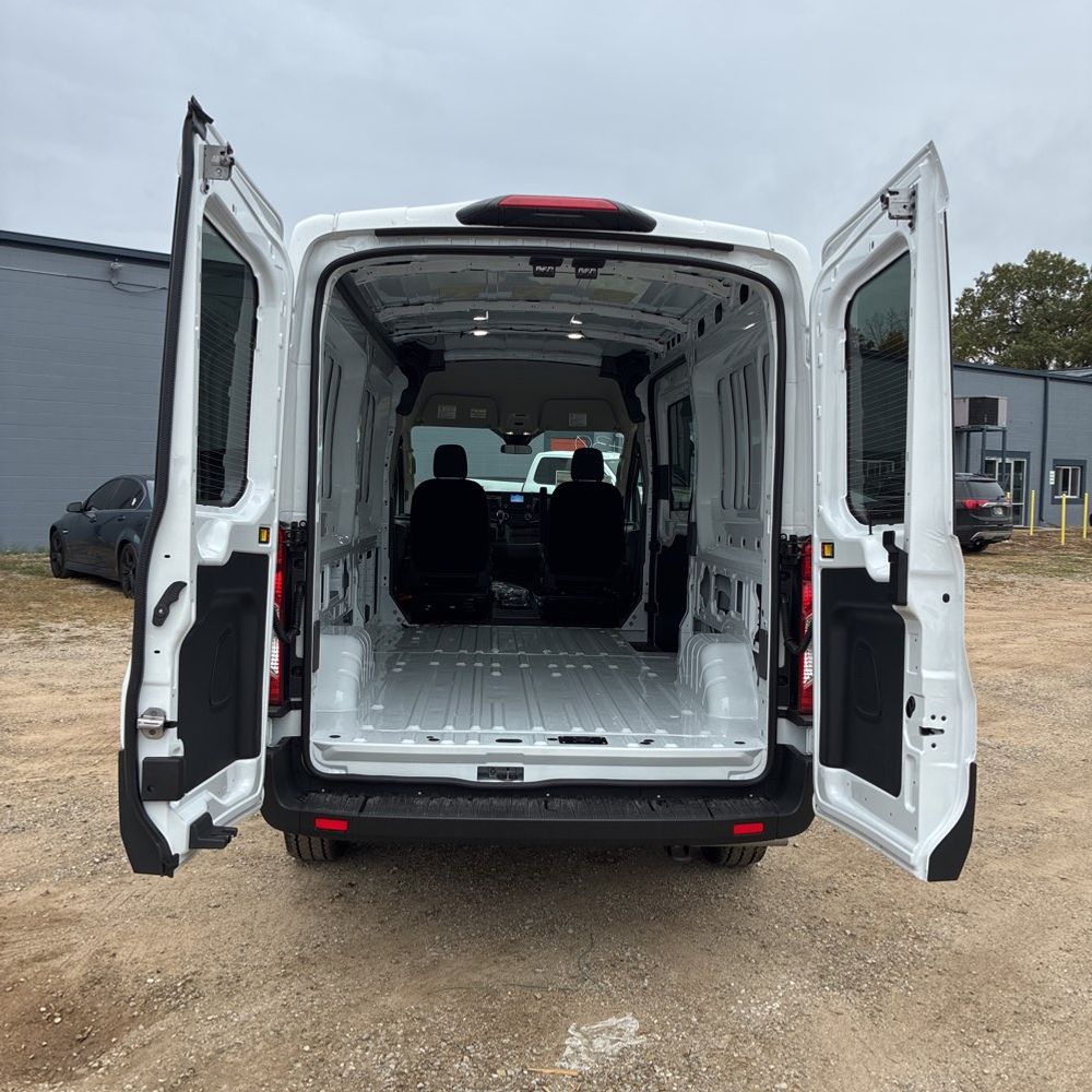 2025 Ford Transit 250
