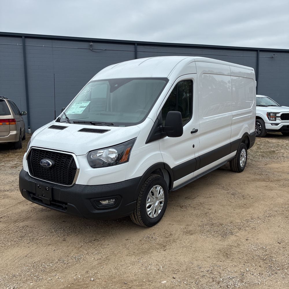 2025 Ford Transit 250