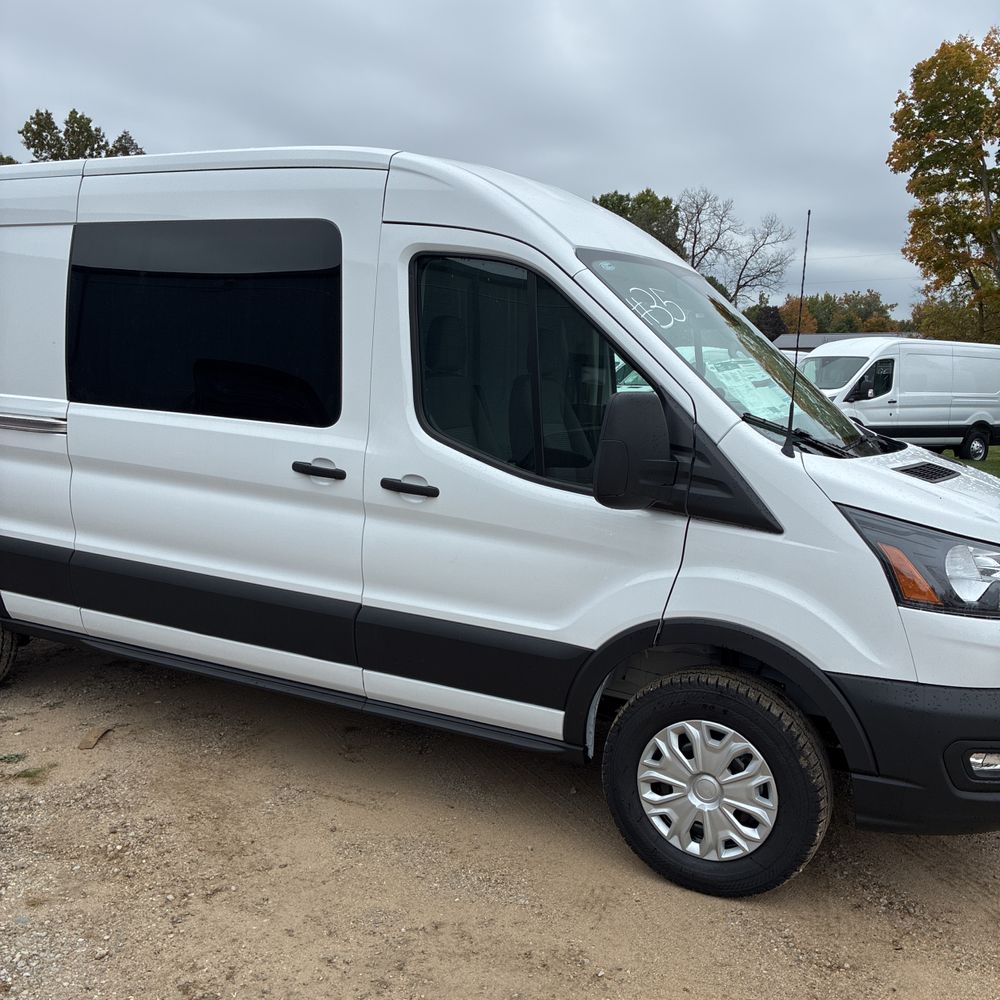 2025 Ford Transit 250