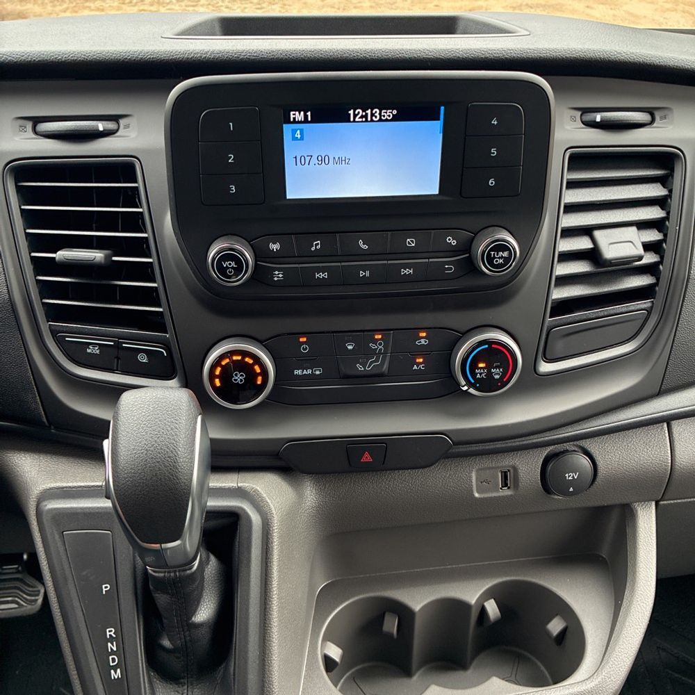 2025 Ford Transit 250