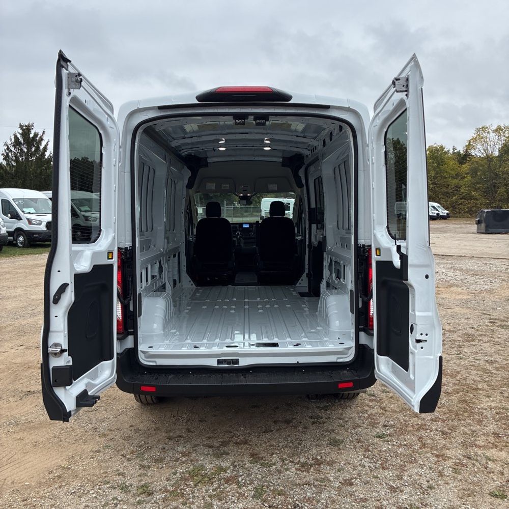 2025 Ford Transit 250
