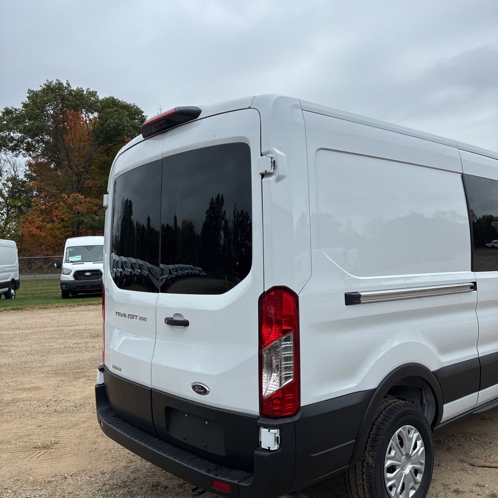 2025 Ford Transit 250