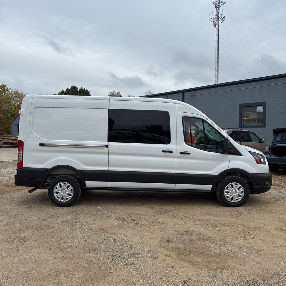 2025 Ford Transit 250