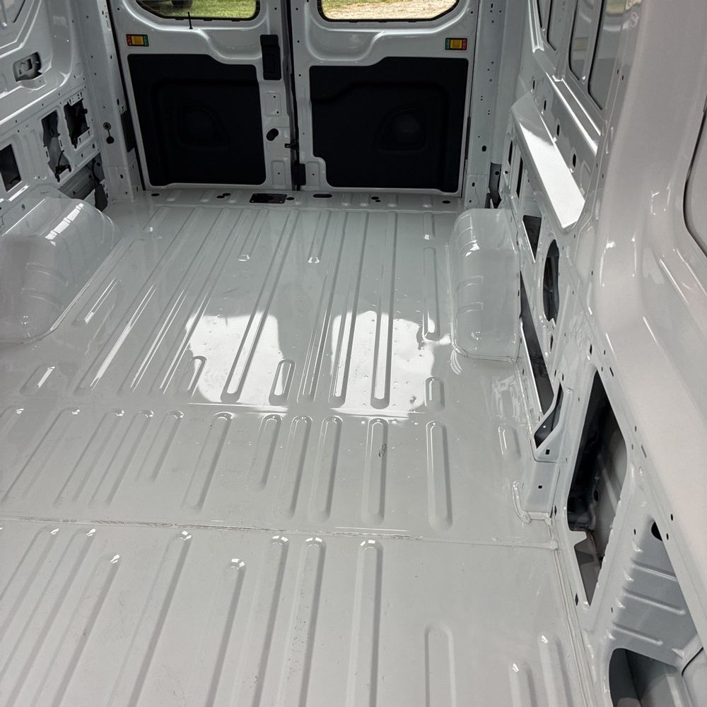 2025 Ford Transit 250