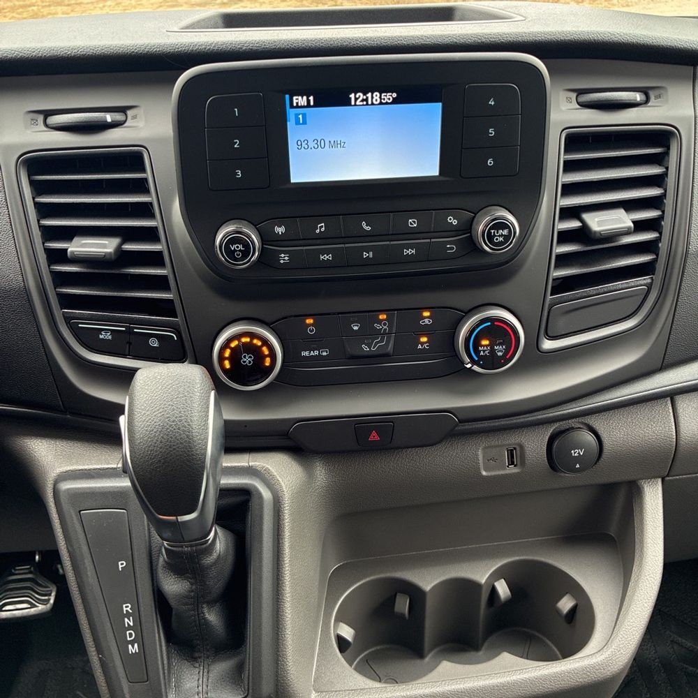 2025 Ford Transit 250