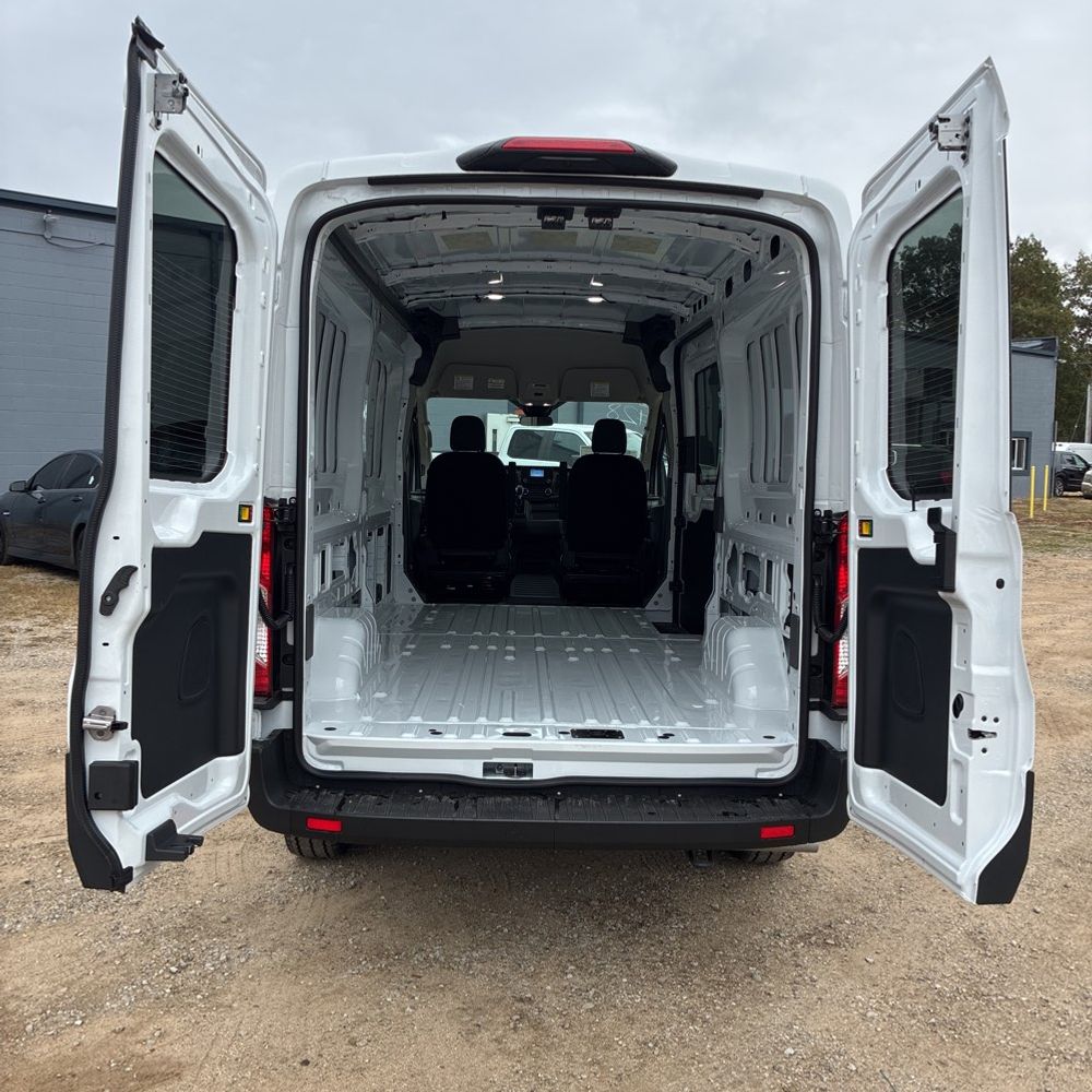 2025 Ford Transit 250