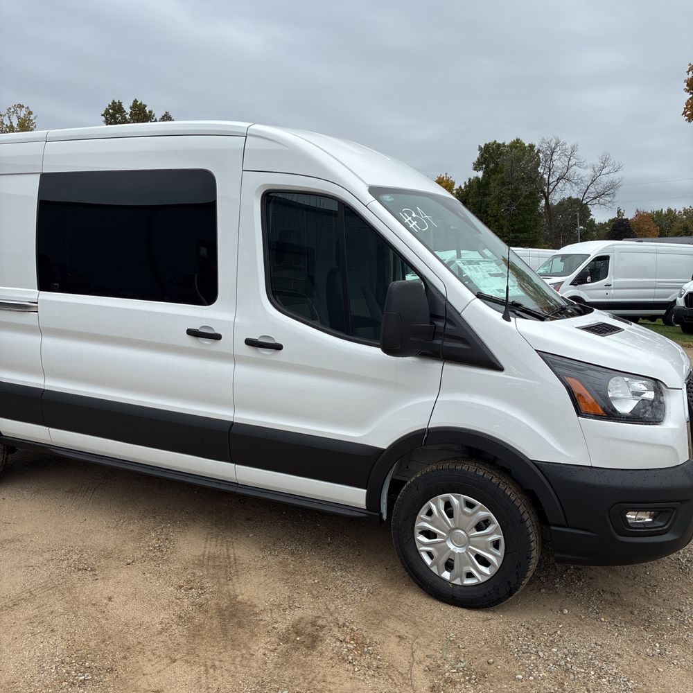 2025 Ford Transit 250