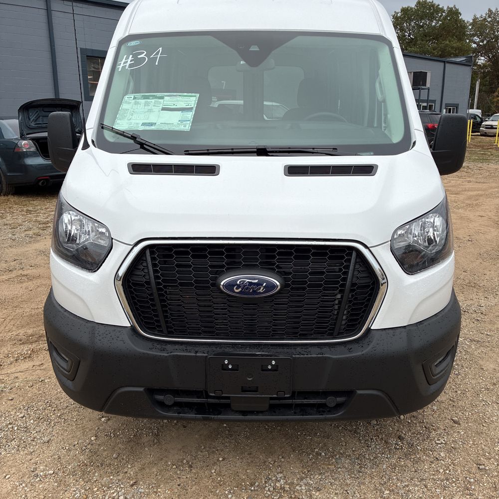 2025 Ford Transit 250
