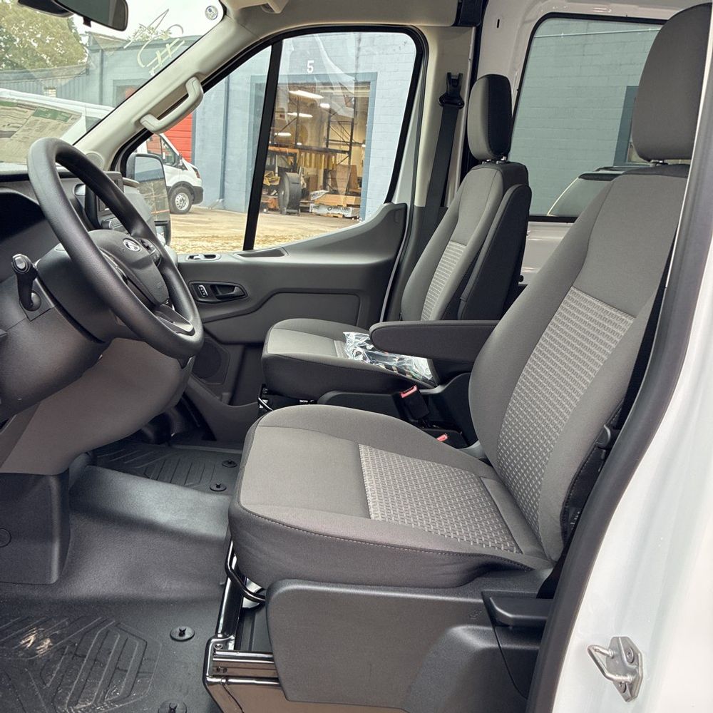 2025 Ford Transit 250