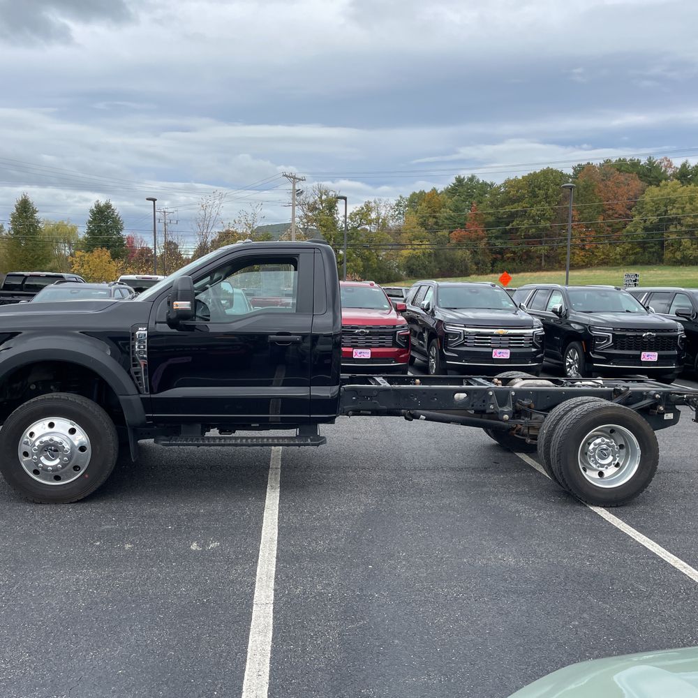 2024 Ford F600 Xlt
