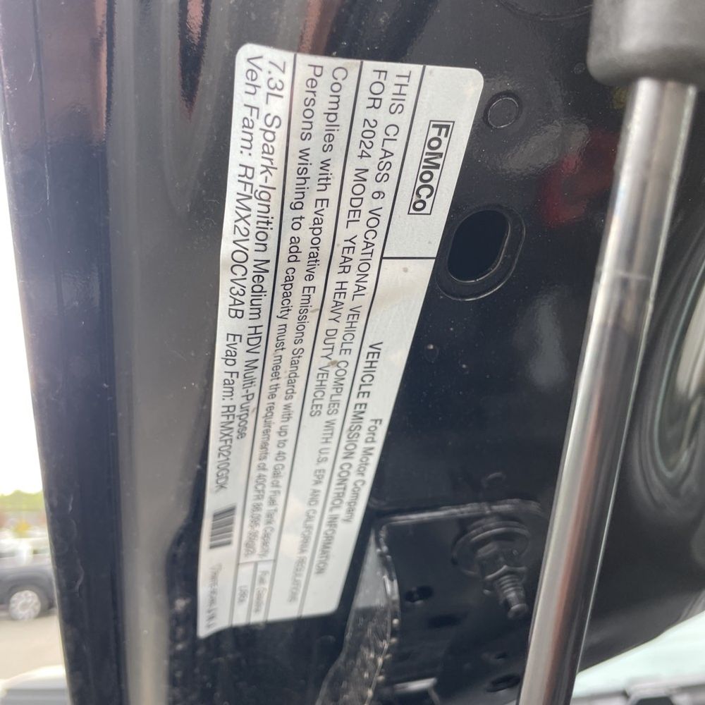 2024 Ford F600 Xlt