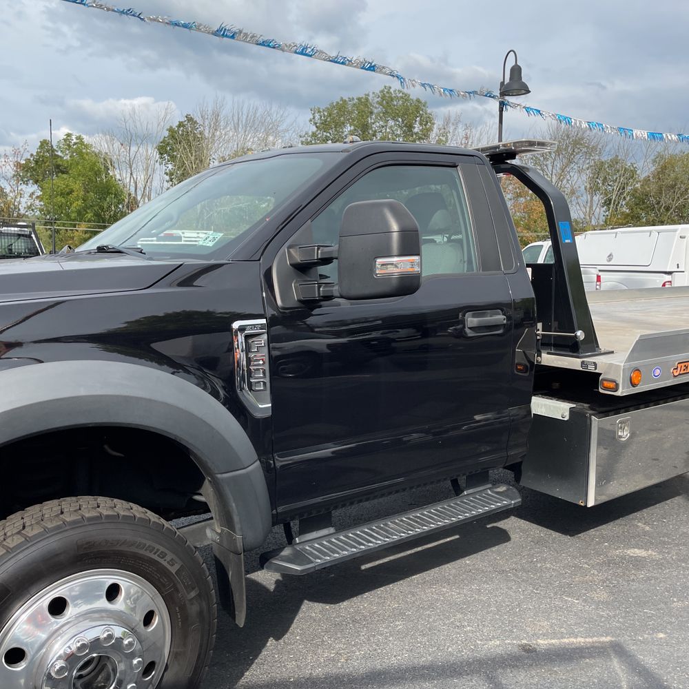 2021 Ford F600 XLT