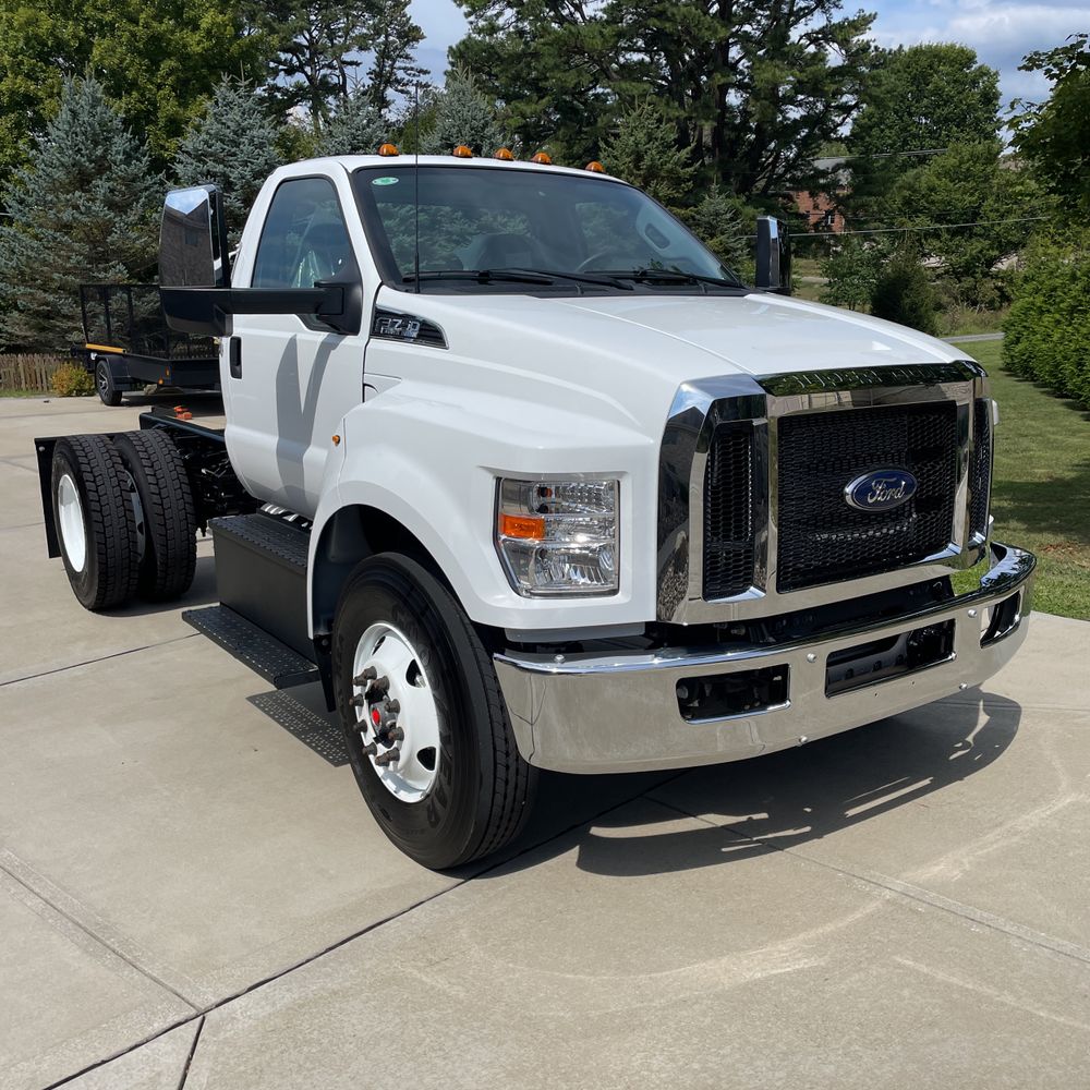 2025 Ford F-750 Super Duty