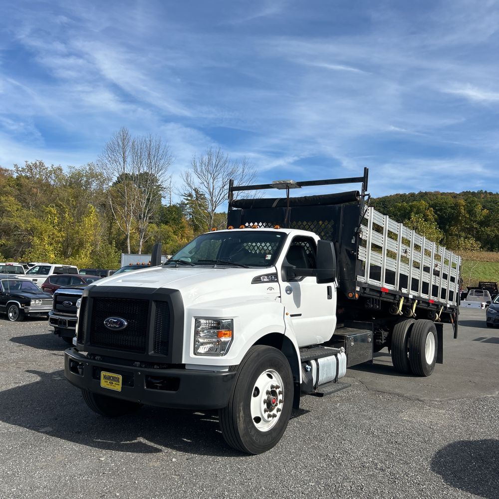 2016 Ford F750 Super duty