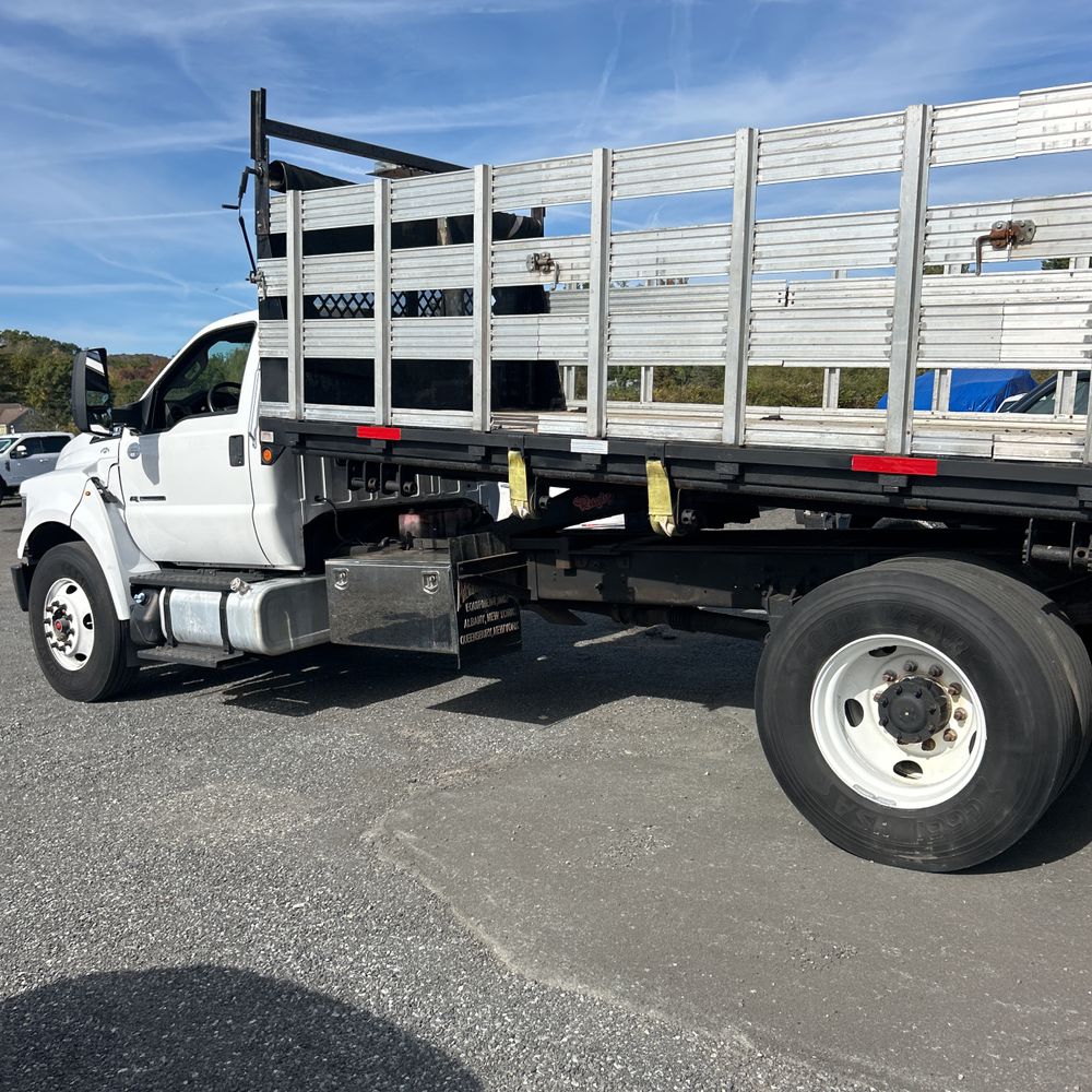 2016 Ford F750 Super duty