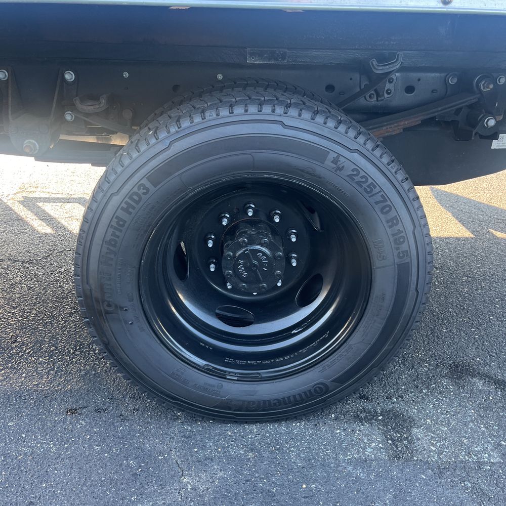 2023 Ford S/D C/C F450 XL