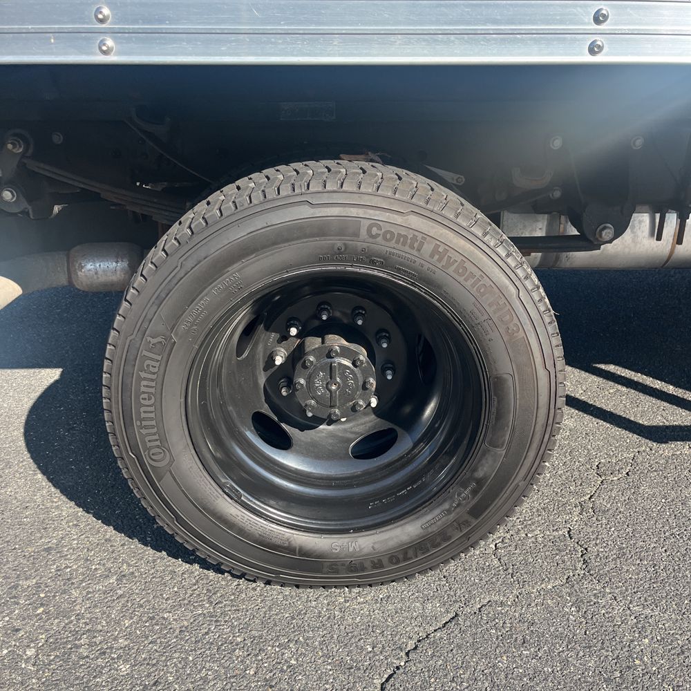 2023 Ford S/D C/C F450 XL