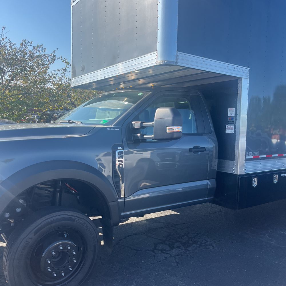 2023 Ford S/D C/C F450 XL