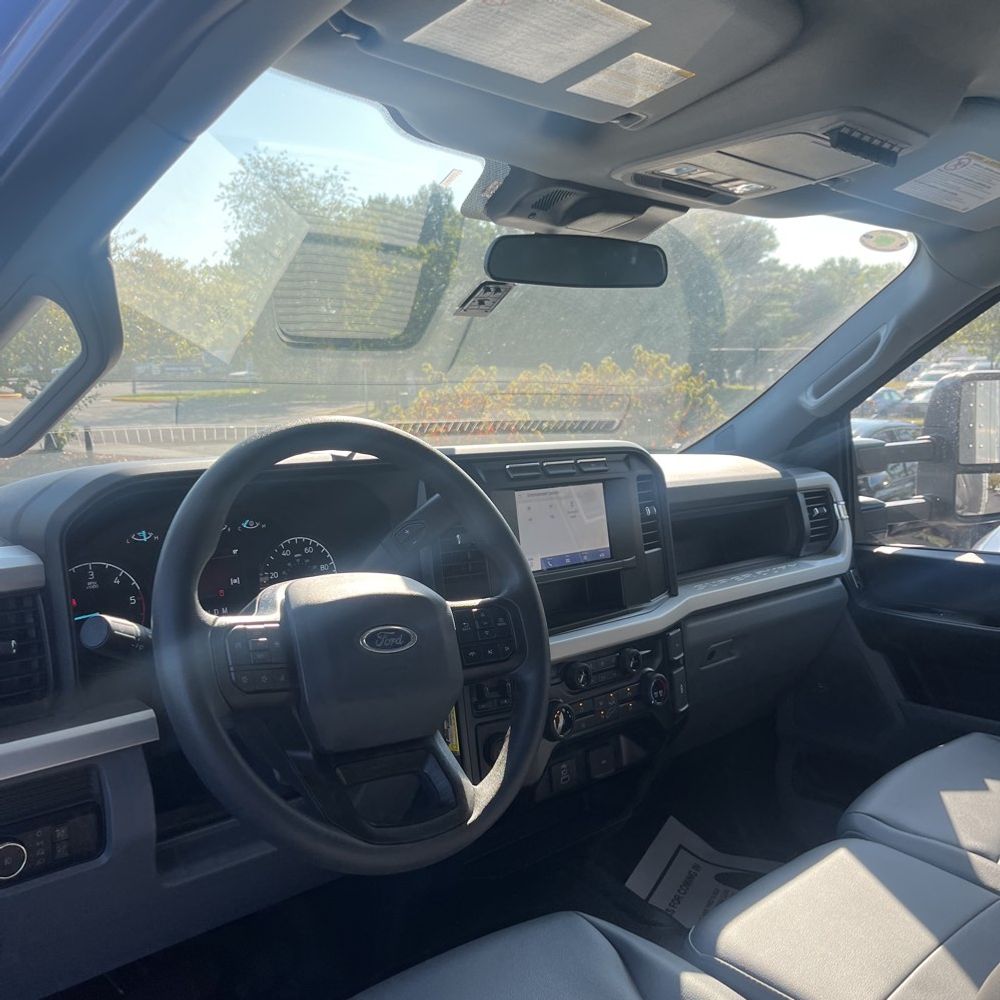 2023 Ford S/D C/C F450 XL