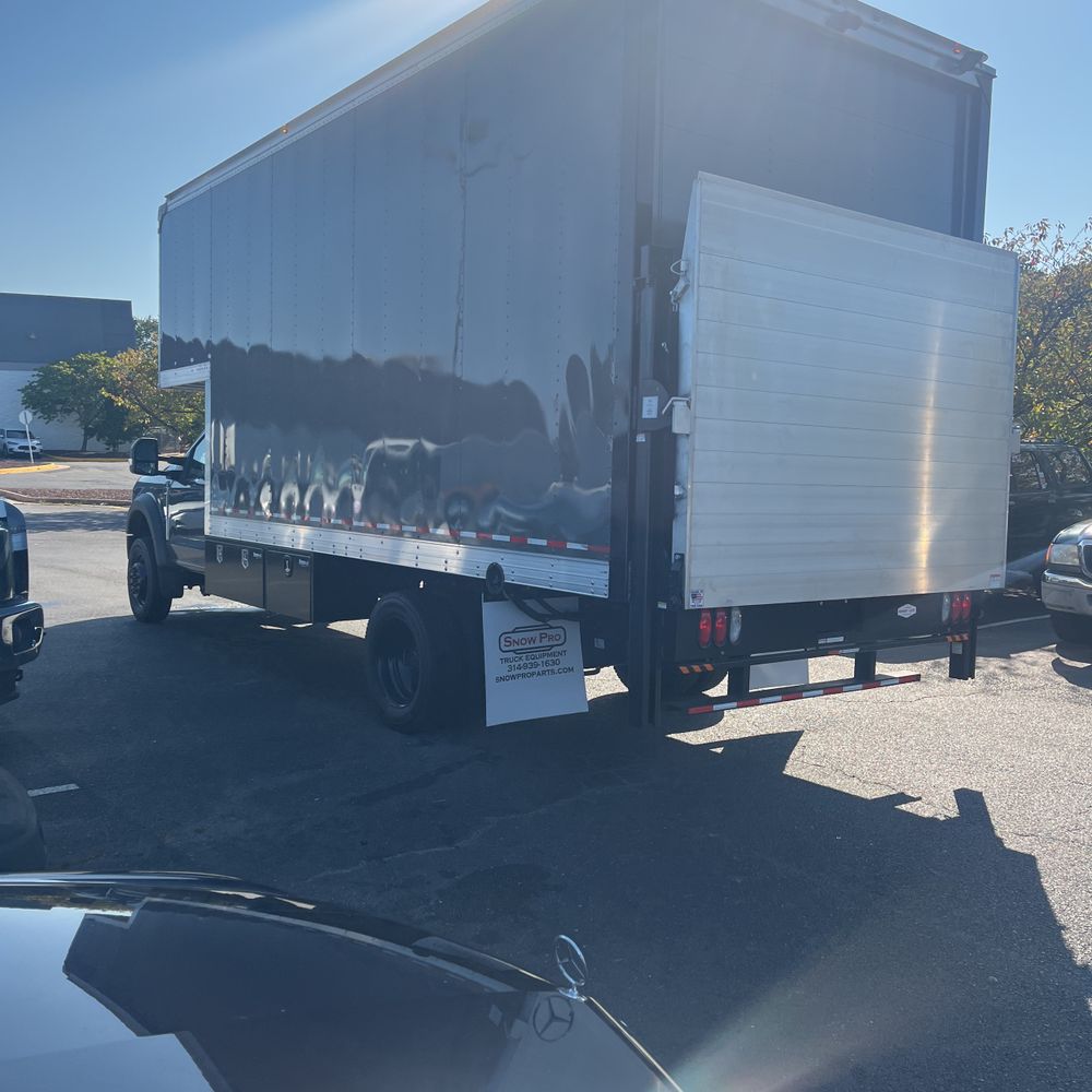 2023 Ford S/D C/C F450 XL