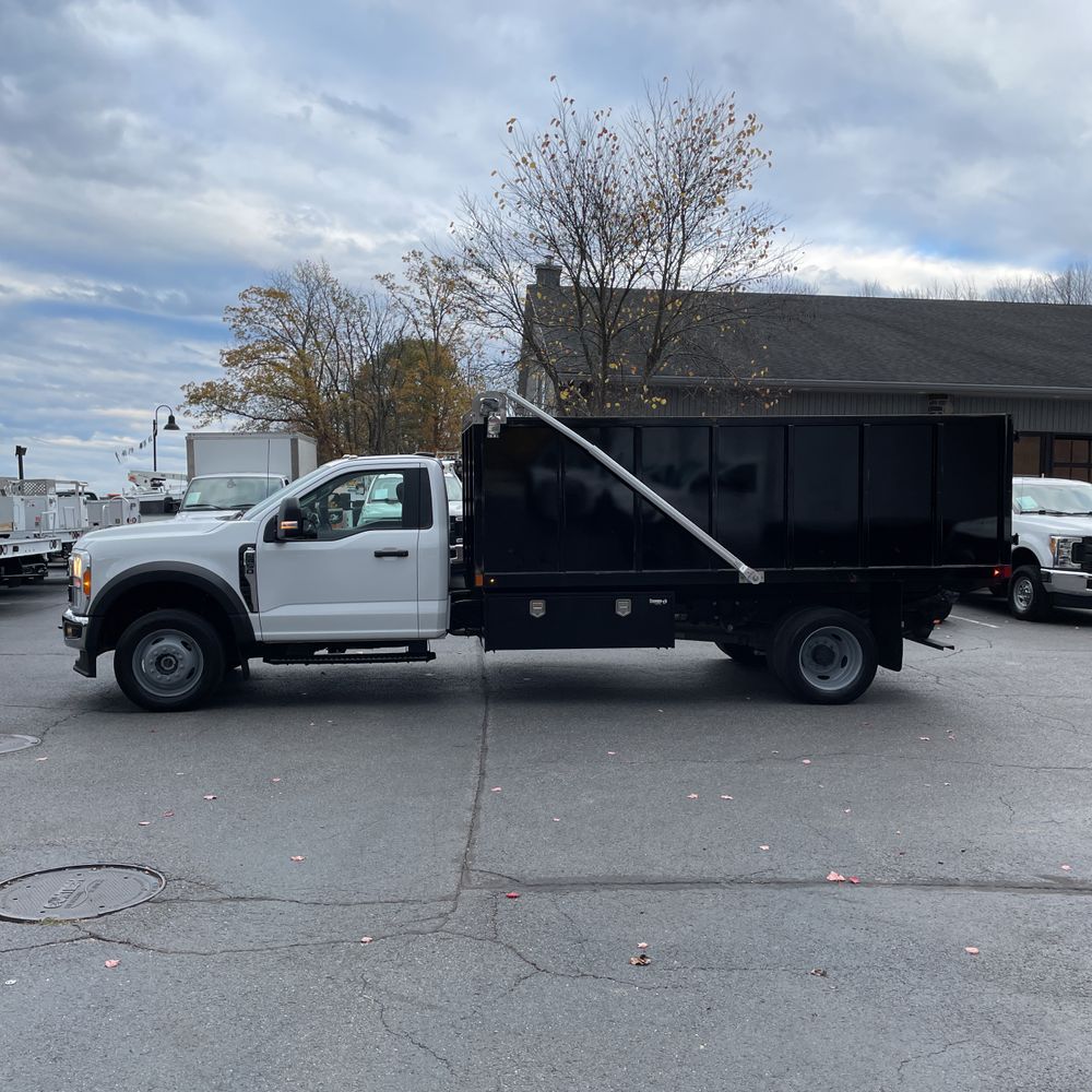 2023 Ford S/D C/C F450 XL