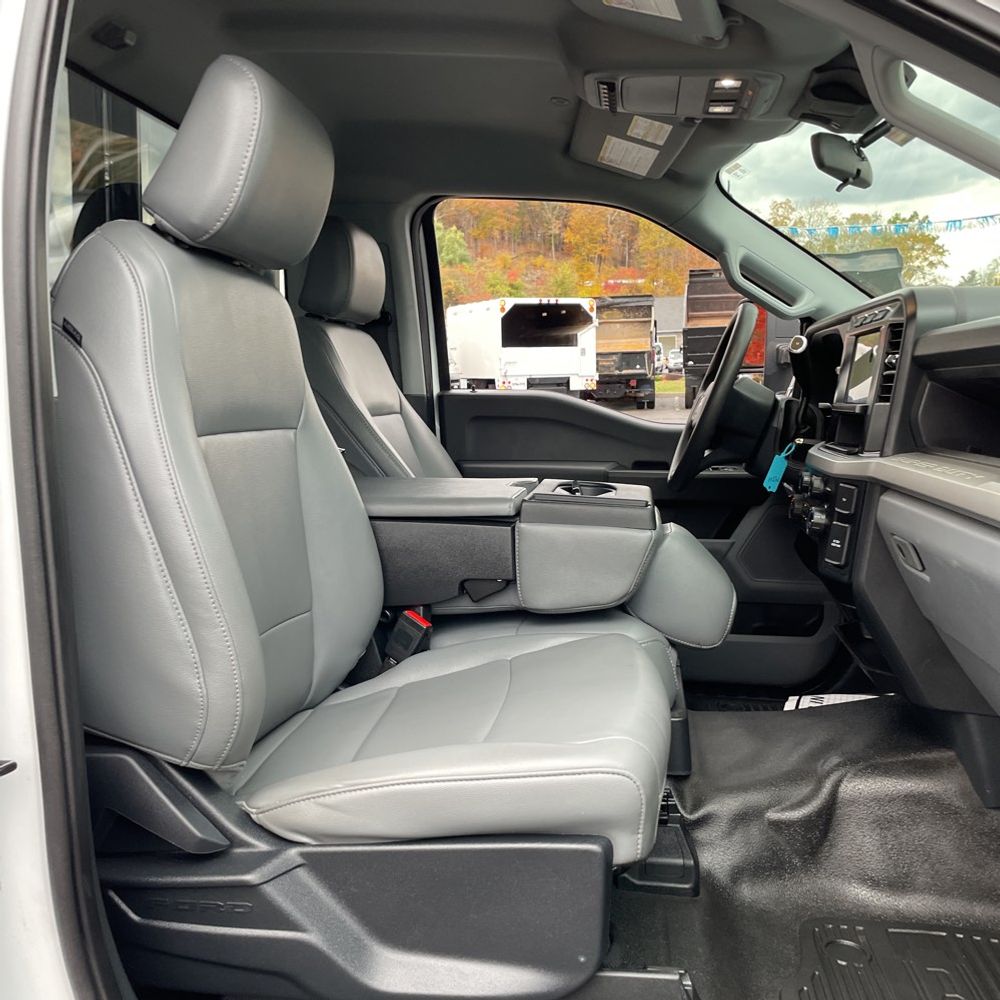 2023 Ford S/D C/C F450 XL