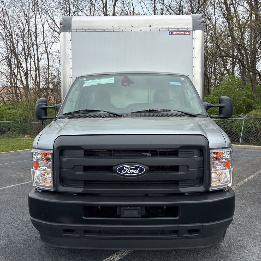 2026 Ford E-350