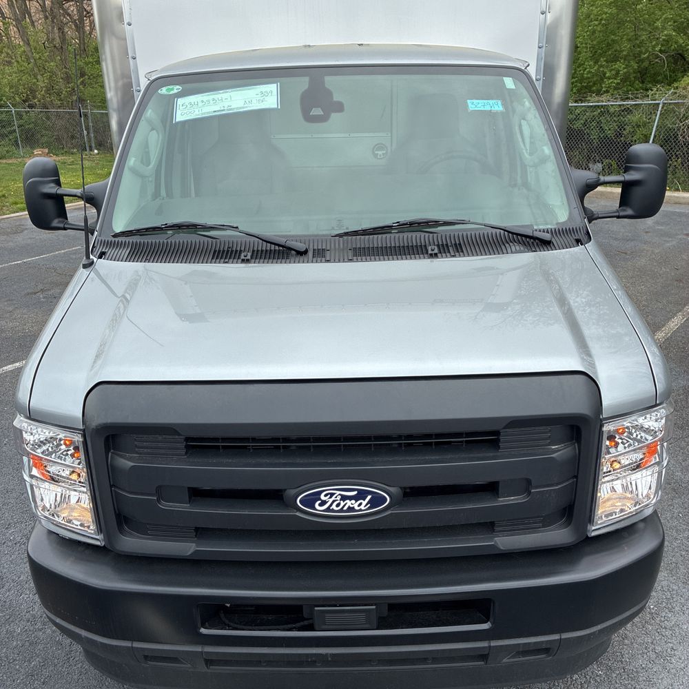 2026 Ford E-350