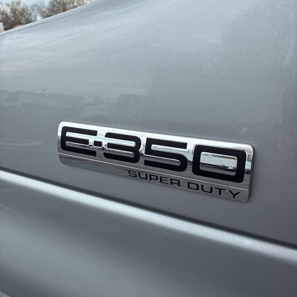 2026 Ford E-350