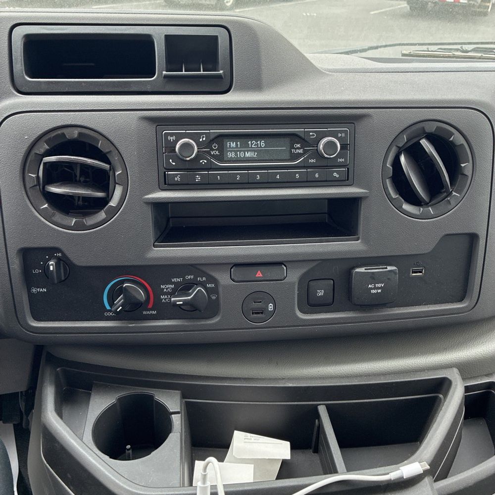 2026 Ford E-350