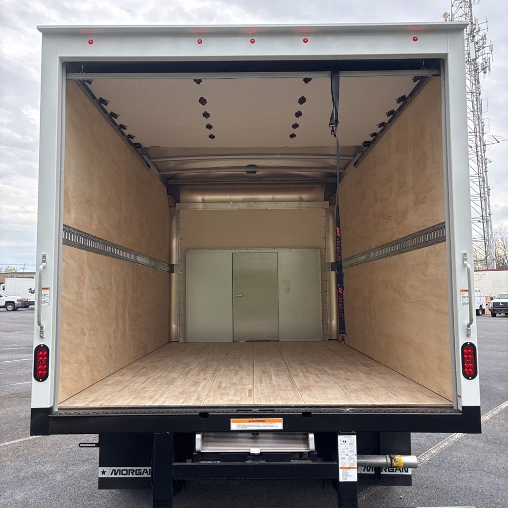 2026 Ford E-350