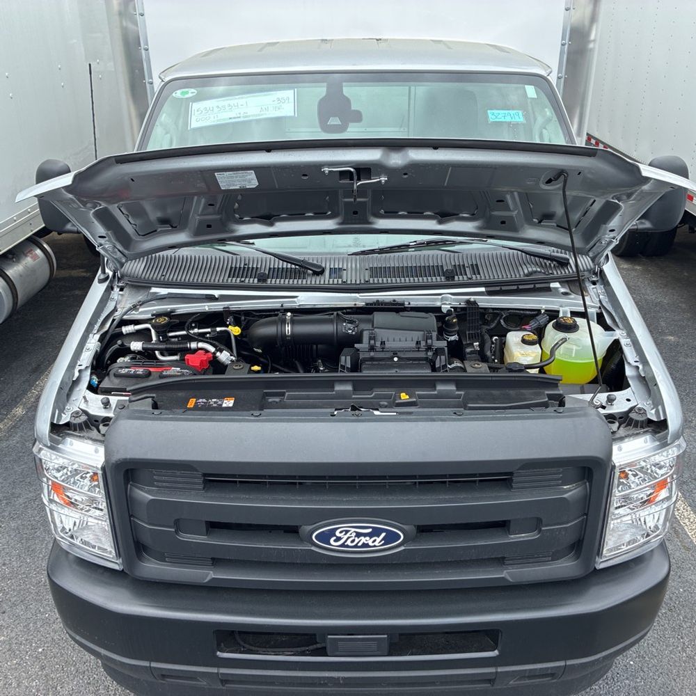 2026 Ford E-350