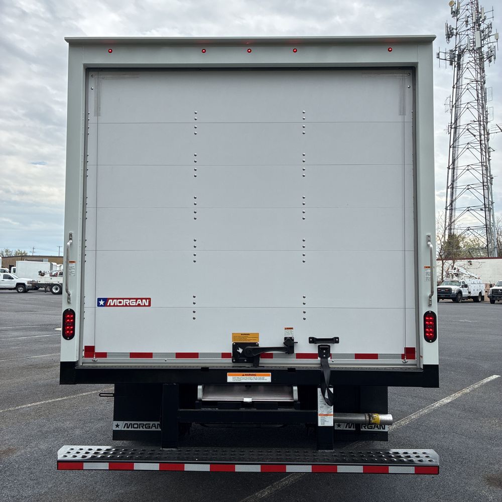 2026 Ford E-350